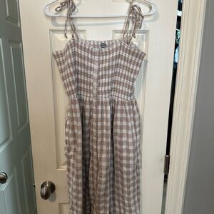 Aerie Tan and White Checkered Midi Dress